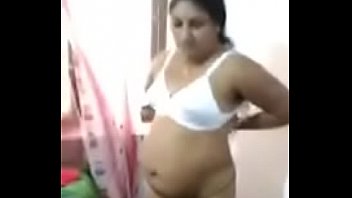 Kerala sexy aunty nipple