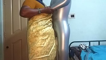 Kerala aunty legs finger sex