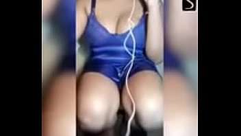Sri lanka women tits pressing sexy