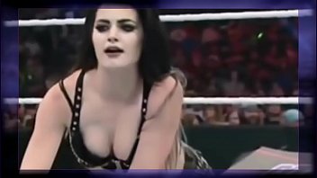 Paige WWE sax