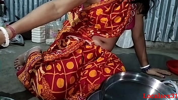 Indian aunty dress change Village
