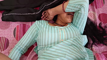 Sleeping mom xxx in tamil language