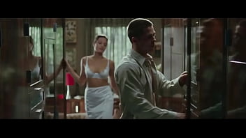 Angelina jolie scenes sex