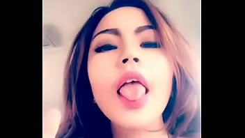 Ratu spa bugil
