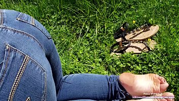Cum in feet