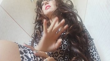 سكس لحس المهبل