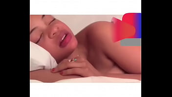Rihana ARTIST SINGERS, clip with sex