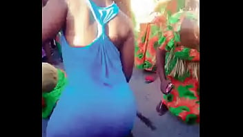 Wazee wakilana