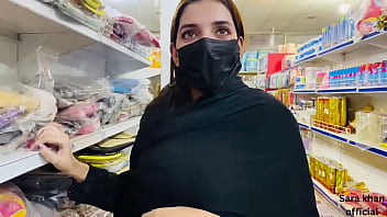 Pakistani Sara Khan xxx boss