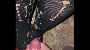 Cum on heels